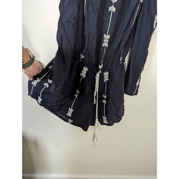 NWT Exist Boho Off Shoulder Embroidered Gray and Cream Romper - Size S - Picture 3 of 6